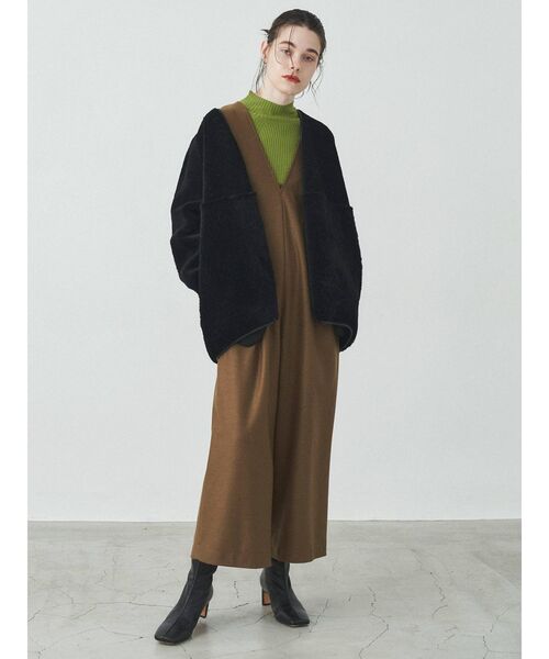 ELENDEEK（エレンディーク）の「ハイネックリブニット（ニット/セーター・レディース・ブラック/パープル/オフホワイト/ライトグリーン・FREE）」の5枚目の写真