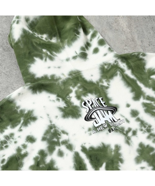 BAIT(ベイト)の「【2108_SPJ】SPACEJAM2 JBUGS DRIBBLE HDY 216-SPJ-PRK-001(パーカー・メンズ・グリーン・SMALL/MEDIUM/LARGE/X-LARGE)」の6枚目の写真
