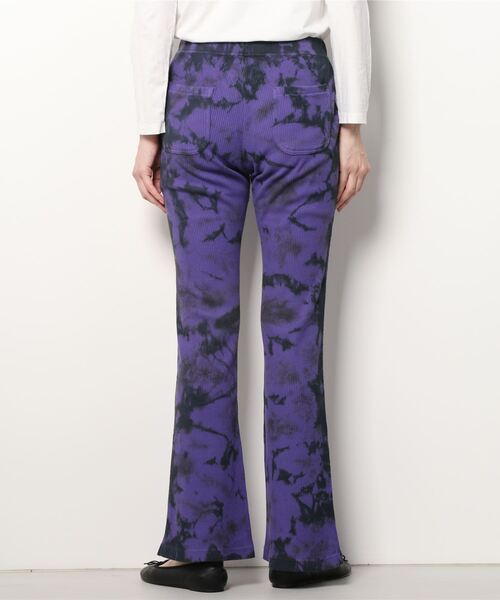 HYSTERIC GLAMOUR(ヒステリックグラマー)の「HYS LOGOタイダイ フレアパンツ(その他パンツ・レディース・パープル/ブルー・FREE)」の7枚目の写真