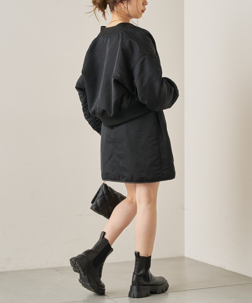 Chico（チコ）の「ショート丈MA-1+中綿ベスト（MA-1・レディース・ブラック/アイボリー・FREE）」の21枚目の写真