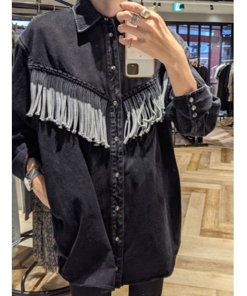 MOUSSY（マウジー）の「FRINGE DENIM SHIRT ドレス（ワンピース・レディース・ブルー/ブラック・FREE）」の16枚目の写真