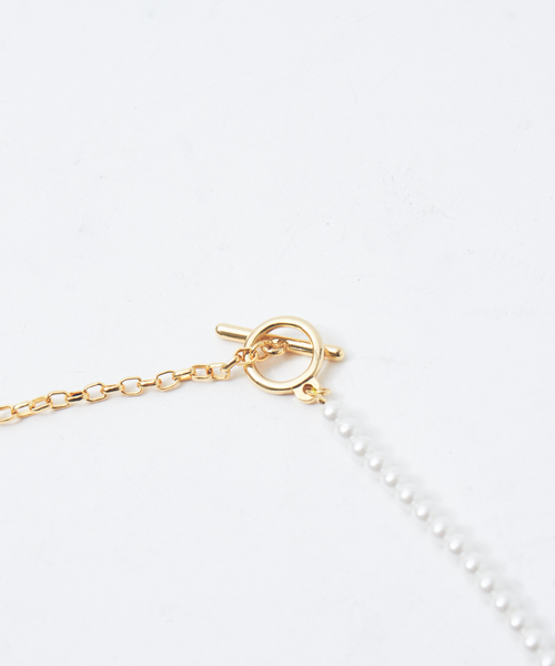 Rouge vif（ルージュヴィフ）の「パール×チェーンネックレス（ネックレス・レディース・オフホワイト・フリー）」の3枚目の写真