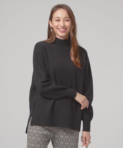 closet story(クローゼットストーリー)の「<closet story(クローゼットストーリー)>イージー オフタートルネック ニット(ニット/セーター・レディース・ライトグレー/ライトブルー/ブラック・FREE)」の2枚目の写真