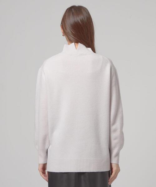 closet story(クローゼットストーリー)の「<closet story(クローゼットストーリー)>イージー オフタートルネック ニット(ニット/セーター・レディース・ライトグレー/ライトブルー/ブラック・FREE)」の11枚目の写真