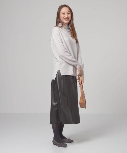 closet story(クローゼットストーリー)の「<closet story(クローゼットストーリー)>イージー オフタートルネック ニット(ニット/セーター・レディース・ライトグレー/ライトブルー/ブラック・FREE)」の5枚目の写真