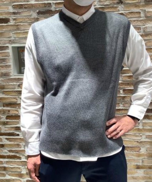 Pitta Re:)（ピッタリ）の「Vネックニットベスト（ベスト・メンズ・チャコールグレー/ネイビー・LL/S/M/L）」の5枚目の写真