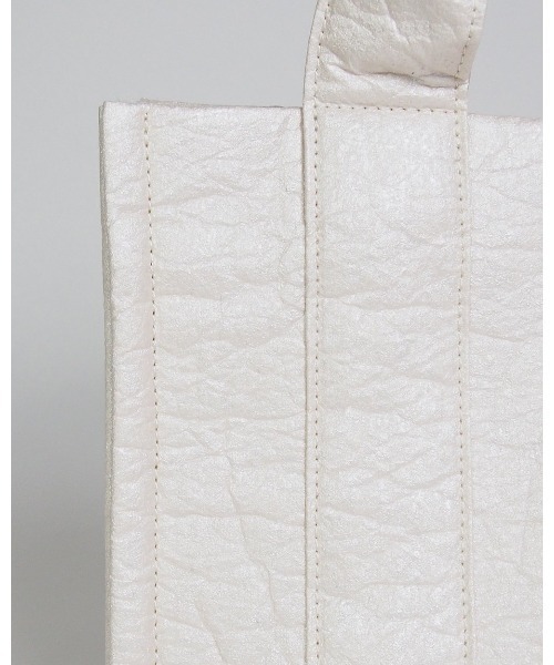 Donnaruma(ドンナルンマ)の「「etul / エツル」ピニャテックス スクエアトートバッグ(トートバッグ・レディース・ホワイト/カーキ/シルバー・FREE)」の15枚目の写真