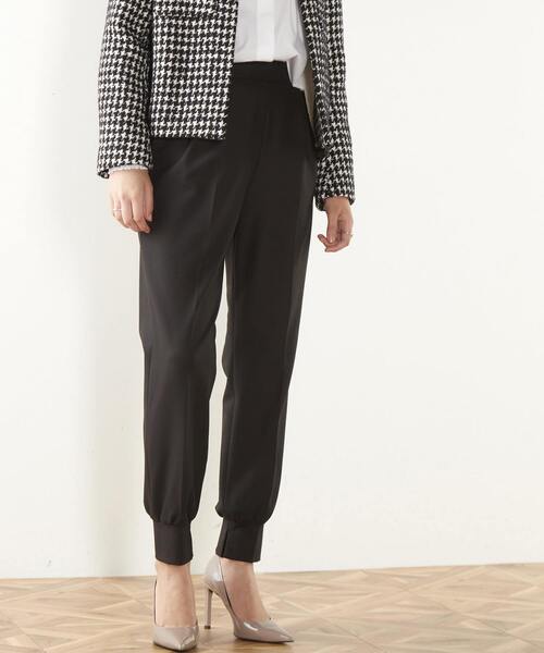 Tiara(ティアラ)の「イージーウォームジョグパンツ(その他パンツ・レディース・アイボリー/キャメル/ブラック/ライトベージュ/ブラック系その他・M/L/S)」の2枚目の写真