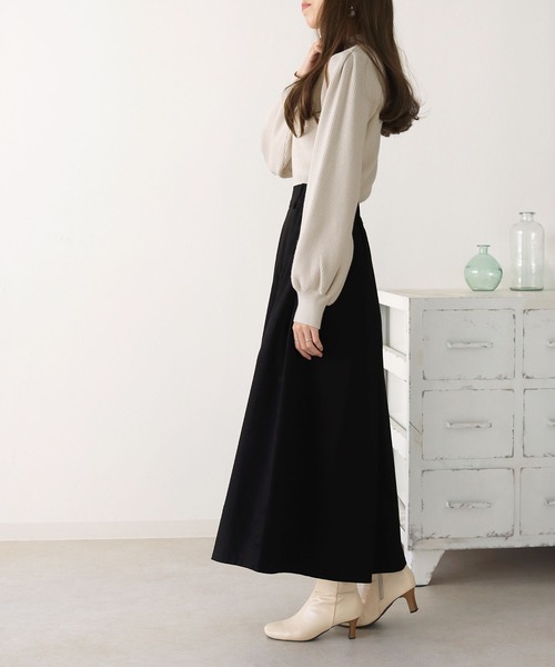 cheriella(シェリエラ)の「【cheriella】洗えるもちもちショルダータックリブニット(ニット/セーター・レディース・ブラック/ベージュ/パープル/グリーン/アイボリー・M)」の9枚目の写真