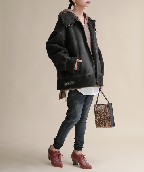 osharewalker（オシャレウォーカー）の「【廃盤】『シャツ切り替え裏起毛インナーカットソー』（Tシャツ/カットソー・レディース・ブラック/ネイビー/グレー/オフホワイト/ブラック×ホワイト・LL/M/L）」の9枚目の写真