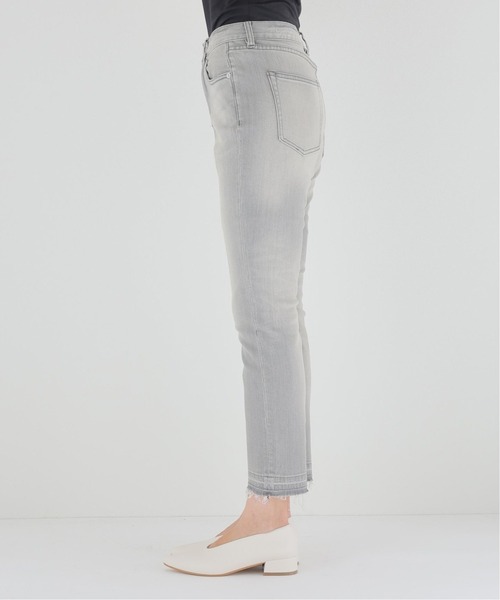 JOURNAL STANDARD(ジャーナルスタンダード)の「リラックスストレートデニム◆3(デニムパンツ・レディース・ブラック/ライトグレー・40/38/36)」の6枚目の写真