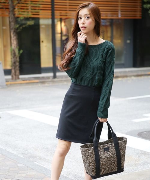 Heather（ヘザー）の「ケーブルポンポンニット　558785（ニット/セーター・レディース・オフホワイト/ブラック/グレー/グリーン・FREE）」の9枚目の写真