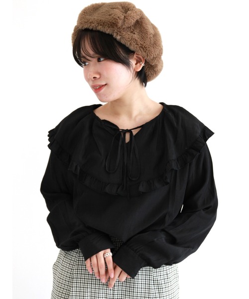 ehka sopo（エヘカソポ）の「ラッフルチュニックブラウス（シャツ/ブラウス・レディース・ブラック/ベージュ/オフホワイト/キナリ・ﾌﾘ-）」の4枚目の写真
