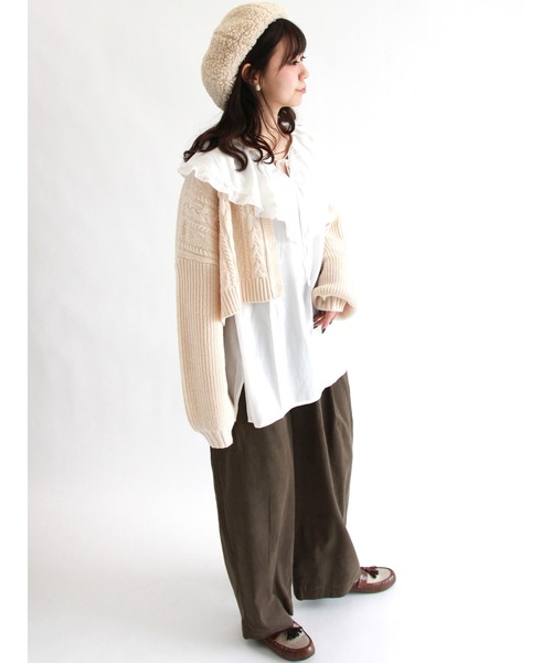 ehka sopo（エヘカソポ）の「ラッフルチュニックブラウス（シャツ/ブラウス・レディース・ブラック/ベージュ/オフホワイト/キナリ・ﾌﾘ-）」の8枚目の写真