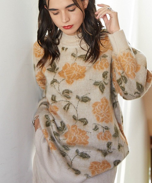 Cheek(チーク)の「花柄ジャガードミニニットワンピース(ワンピース・レディース・ベージュ/チャコールグレー/グレー・MEDIUM)」の4枚目の写真