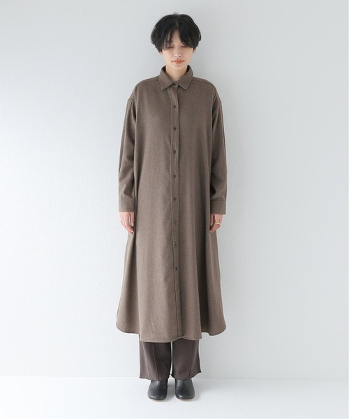 JOURNAL STANDARD relume(ジャーナルスタンダード レリューム)の「ウォッシャブルAラインシャツワンピース◆(ワンピース・レディース・ブラウン系その他/グレー・38/36)」の4枚目の写真