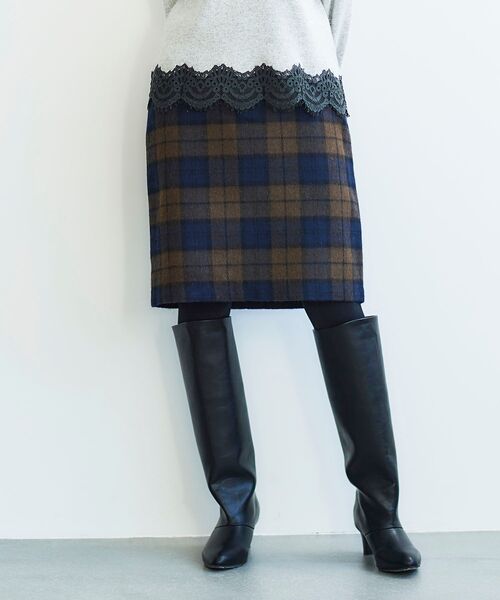 le.coeur blanc(ルクールブラン)の「シャギーチェックスカート(スカート・レディース・ベージュ系その他2/ブラウン系その他2・38/36)」の9枚目の写真