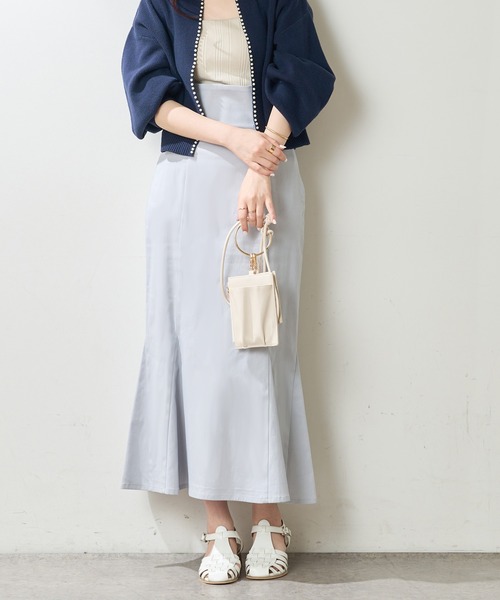 natural couture(ナチュラルクチュール)の「【WEB限定】ハイウエストマーメイドスカート(スカート・レディース・カーキ/サックスブルー/ブラウン・MEDIUM/SMALL)」の14枚目の写真