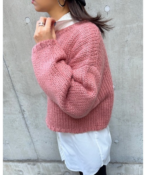 LiSeek（リシーク）の「【LiSeeK】チャンキーボートネックニットTOP（ニット/セーター・レディース・ブラック/ベージュ/ピンク/ブルー/アイボリー・FREE）」の21枚目の写真