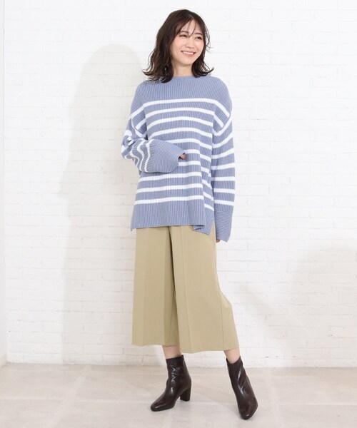 SHOO・LA・RUE（シューラルー）の「◆センタープレスクロップドパンツ（その他パンツ・レディース・ブラック/ベージュ/グレー系その他2・02/03/04）」の10枚目の写真