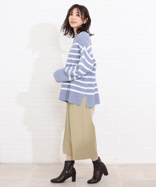 SHOO・LA・RUE（シューラルー）の「◆センタープレスクロップドパンツ（その他パンツ・レディース・ブラック/ベージュ/グレー系その他2・02/03/04）」の15枚目の写真