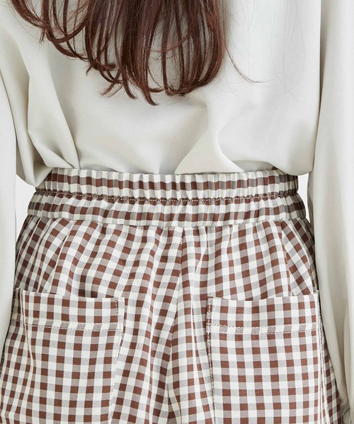 vis-`a-vis（ビサビ）の「【WEB限定】ギンガムチェックフレアパンツ（スラックス・レディース・グリーン/ブラウン/ブラック系その他・M/S）」の18枚目の写真