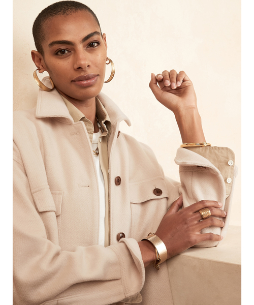 Banana Republic(バナナリパブリック)の「コージー ツイル シャツジャケット(その他アウター・レディース・ベージュ・S/M/L/XS)」の7枚目の写真