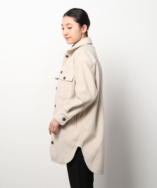 Banana Republic(バナナリパブリック)の「コージー ツイル シャツジャケット(その他アウター・レディース・ベージュ・S/M/L/XS)」の2枚目の写真