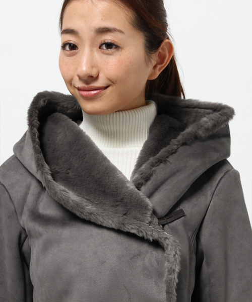 OUTLET（アウトレット）の「【Chez toi】フェイクムートン（ムートンコート・レディース・グレー/サンドベージュ・FREE）」の7枚目の写真