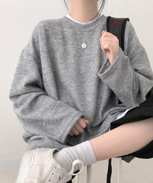 SONA（ソナ）の「SONYUNARA ソフトオーバーフィット長袖Tシャツ（Tシャツ/カットソー・レディース・アイボリー/カーキ/グレー/ブルー/イエロー/ベージュ/ブラック/スカイブルー/ダークグレー・FREE）」の22枚目の写真