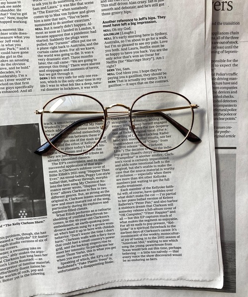 LUGG NAGG(ラグナグ)の「【LUGG NAGG SELECT/ ラグナグセレクト】ボストン/ラウンド/サングラス/ダテメガネ/UVカット(サングラス・メンズ・その他17/その他3/G/C/L/その他4/B/V/H/その他2/その他11/O/その他1/F/その他20/その他6/M/その他10/D/その他16/その他19/I/その他7/その他9/N/その他22/その他13/その他18/P/その他14/K/T/その他12/U/その他5/Q/J/その他8/その他15/S/その他21/E/R/A・FREE)」の2枚目の写真