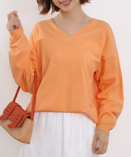 Doux Belle(ドゥーベル)の「カシミヤタッチ ニット セーター vネック(ニット/セーター・レディース・ブラック/ベージュ/パープル/ブラウン/グレー/グリーン/ライトグリーン/アイボリー/モカ/ワイン/グレイッシュベージュ/オレンジ/ブルー系その他/イエロー系その他/ピンク/ベージュ系その他/ダークブルー/ブラウン系その他/ホワイト系その他/テラコッタ/ダークブラウン・FREE)」の21枚目の写真