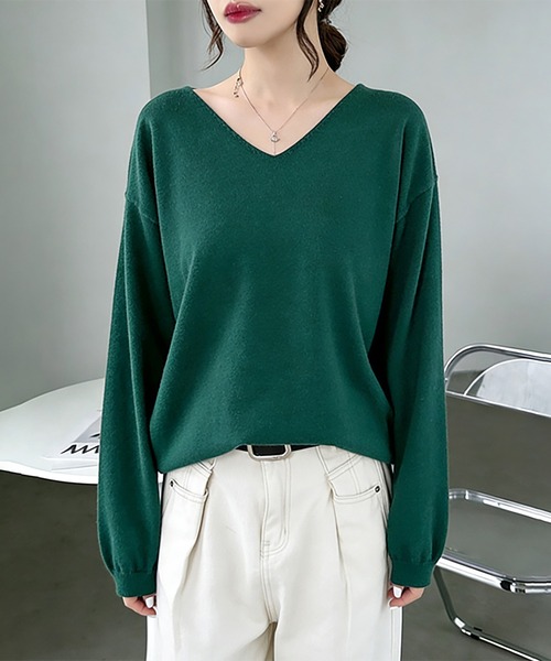 Doux Belle(ドゥーベル)の「カシミヤタッチ ニット セーター vネック(ニット/セーター・レディース・ブラック/ベージュ/パープル/ブラウン/グレー/グリーン/ライトグリーン/アイボリー/モカ/ワイン/グレイッシュベージュ/オレンジ/ブルー系その他/イエロー系その他/ピンク/ベージュ系その他/ダークブルー/ブラウン系その他/ホワイト系その他/テラコッタ/ダークブラウン・FREE)」の13枚目の写真