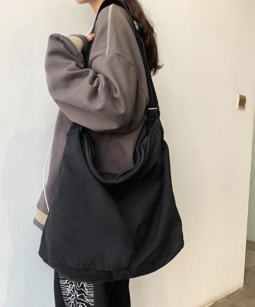 ショルダーバッグ│1page｜通常価格とセール価格│A'GEM/9×.KOM