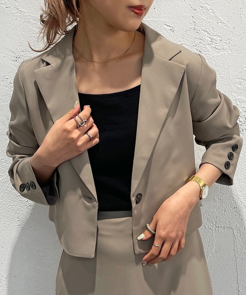 apres jour mignon(アプレジュールミニョン)の「ショート丈ジャケット【SETUP着用可能】【ZOZOTOWN限定アイテム】(テーラードジャケット・レディース・ブラック/ブルー/グレイッシュベージュ/ピンク系その他2・X-LARGE/フリー)」の21枚目の写真