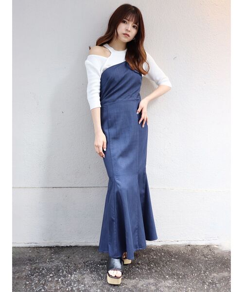 MURUA(ムルーア)の「マーメイドワンショルジャンパースカート(ワンピース・レディース・アイボリー/ブラック/インディゴブルー・2/1)」の16枚目の写真