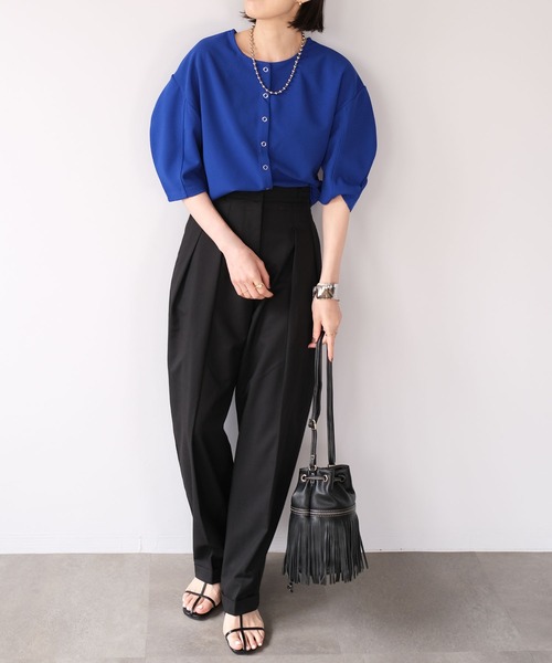 ＡＮＤＪ（アンドジェイ）の「2WAY丸袖ショートカーディガン（カーディガン/ボレロ・レディース・レッド/ブラウン/ブルー/ブラック・M）」の14枚目の写真