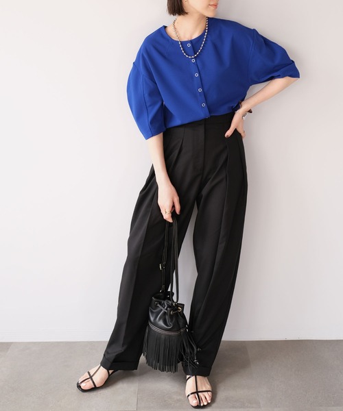 ＡＮＤＪ（アンドジェイ）の「2WAY丸袖ショートカーディガン（カーディガン/ボレロ・レディース・レッド/ブラウン/ブルー/ブラック・M）」の15枚目の写真