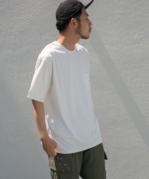 EKAL(エカル)の「『UR TECH ひやサラクール』 アクティブクールタッチTシャツ(Tシャツ/カットソー・メンズ・ホワイト/モカ/ブラック系その他・MEDIUM/LARGE)」の5枚目の写真