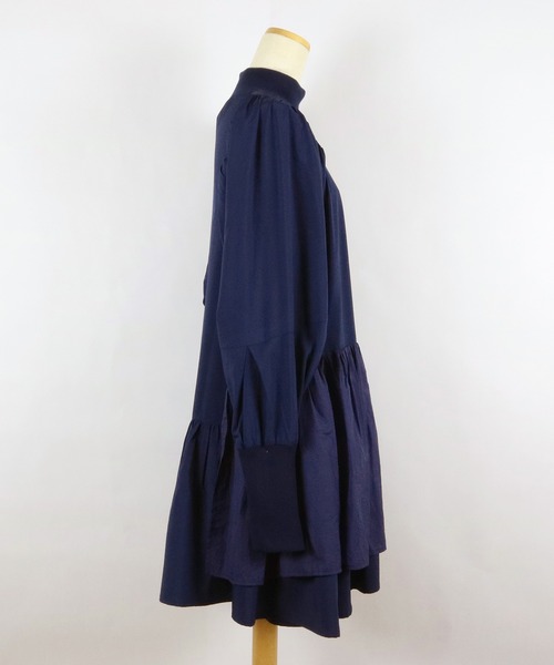 AULA AILA（アウラアイラ）の「ティアードチュニック（シャツ/ブラウス・レディース・ブラック/ネイビー/パープル・0）」の16枚目の写真