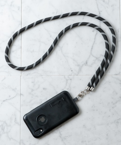 NEW GENTLEMAN(ニュージェントルマン)の「アウトバック ストラップ/モバイル ストラップ(ユニセックスアイテム/全機種対応)(スマホグッズ・メンズ・ブラック/パープル/グレー/レッド/サックスブルー/イエロー/オレンジ/ブラックミックス/ローズ/レッド系その他・FREE)」の2枚目の写真