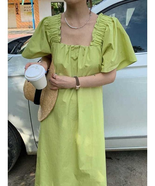 グリーン ボリュームスリーブドレス BEAMS HEART（ビームスハート）の「BEAMS HEART / ボリュームスリーブ