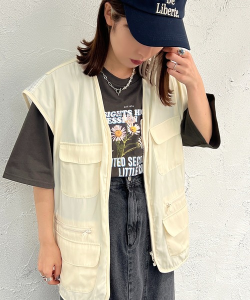 apres jour mignon(アプレジュールミニョン)の「フィッシングベスト【ZOZOTOWN限定アイテム】(ベスト・レディース・ブラック/アイボリー/カーキ・フリー)」の2枚目の写真