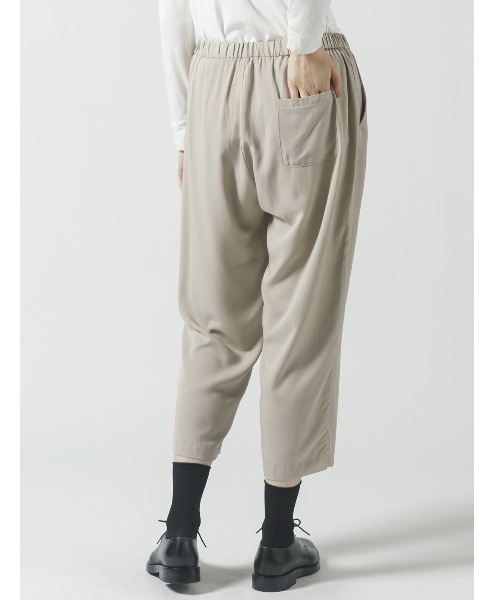 mizuiroind（ミズイロインド）の「mizuiro ind R/Tタックイージーパンツ（その他パンツ・レディース・ブラック/サンドベージュ/ネイビー/カーキ/ベージュ・2）」の7枚目の写真