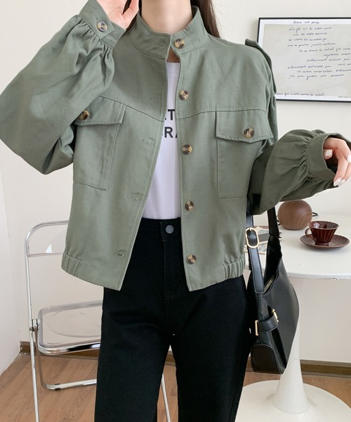ABITOKYO（アビトーキョー）の「オーバーサイズスタンドカラーブルゾンジャケット（ブルゾン・レディース・カーキ/ブラック/ベージュ/アイボリー・FREE）」の4枚目の写真