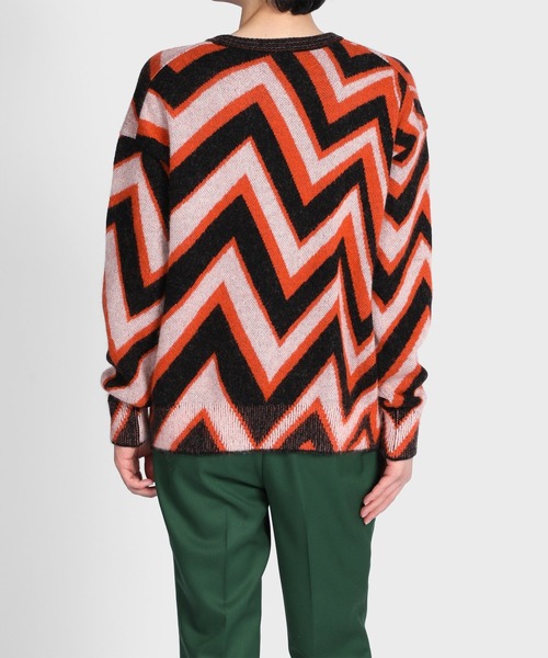 Paul Smith(ポールスミス)の「"Zig-Zag" モチーフ モヘアニット / 223407 596X(ニット/セーター・メンズ・ブルー系その他/オレンジ系その他・MEDIUM/LARGE/X-LARGE)」の4枚目の写真
