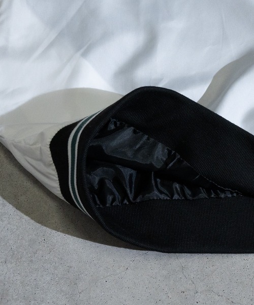 Red Cap Girl（レッドキャプガール）の「【a-r】〔Red Cap Girl/レッドキャップガール〕ポリタフタ サガラ刺繍 スタジアムプルオーバー（スウェット・メンズ・ホワイト/ブラック/ブルー/グリーン・MEDIUM/LARGE）」の8枚目の写真