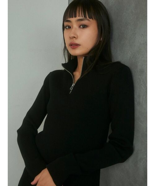 EMODA（エモダ）の「ハーフジップニットワンピース（ワンピース・レディース・ブラック/グリーン/ベージュ/グレー・FREE）」の14枚目の写真