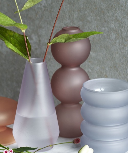 LAKOLE（ラコレ）の「マットガラスフラワーベース / 122505（フラワーベース・レディース・ピンク/オレンジ・FREE）」の2枚目の写真