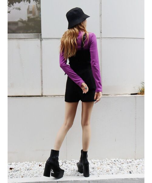 EVRIS（エヴリス）の「ハイネックリブトップス（Tシャツ/カットソー・レディース・ブラウン/パープル/ホワイト/ブラック・FREE）」の5枚目の写真